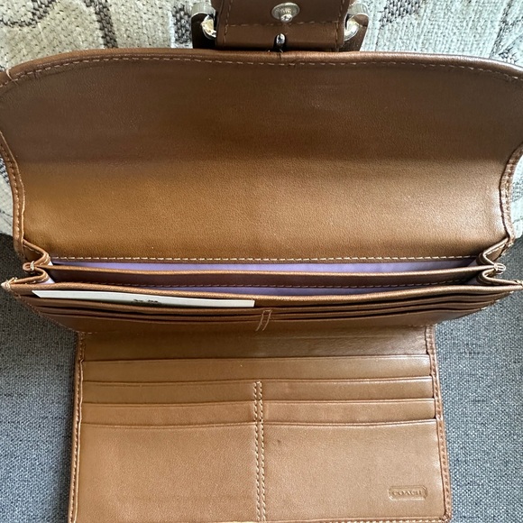 Coach Soho Chestnut Buckle Leather Wallet - Picture 3 of 7